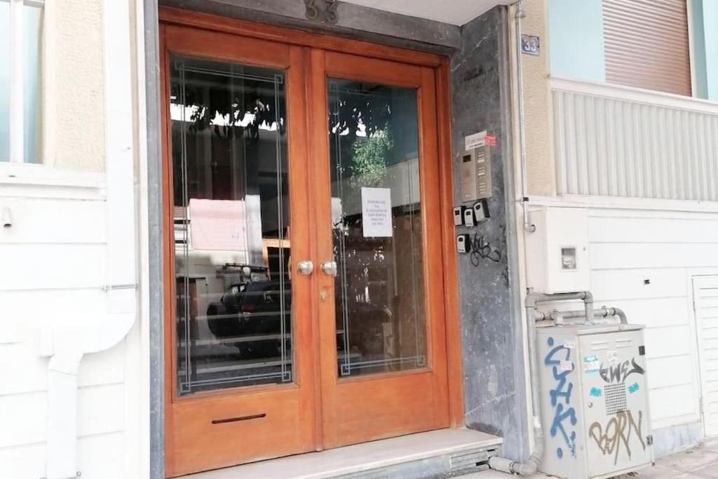 Acropolis Area Flat With Parthenon Views *