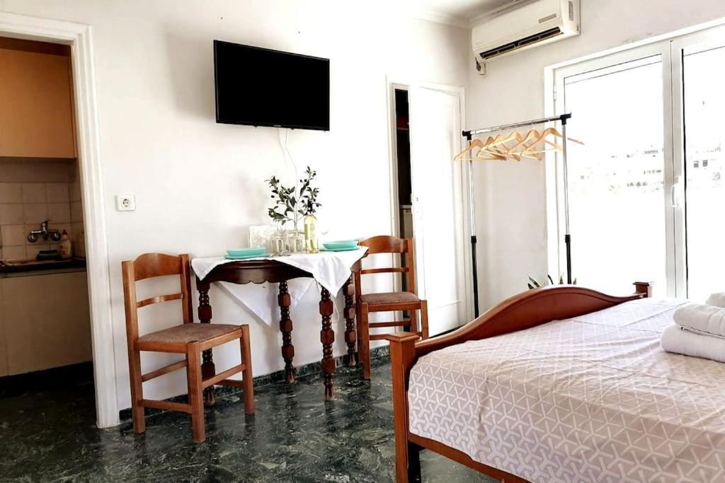 Acropolis Area Flat With Parthenon Views * Atenas