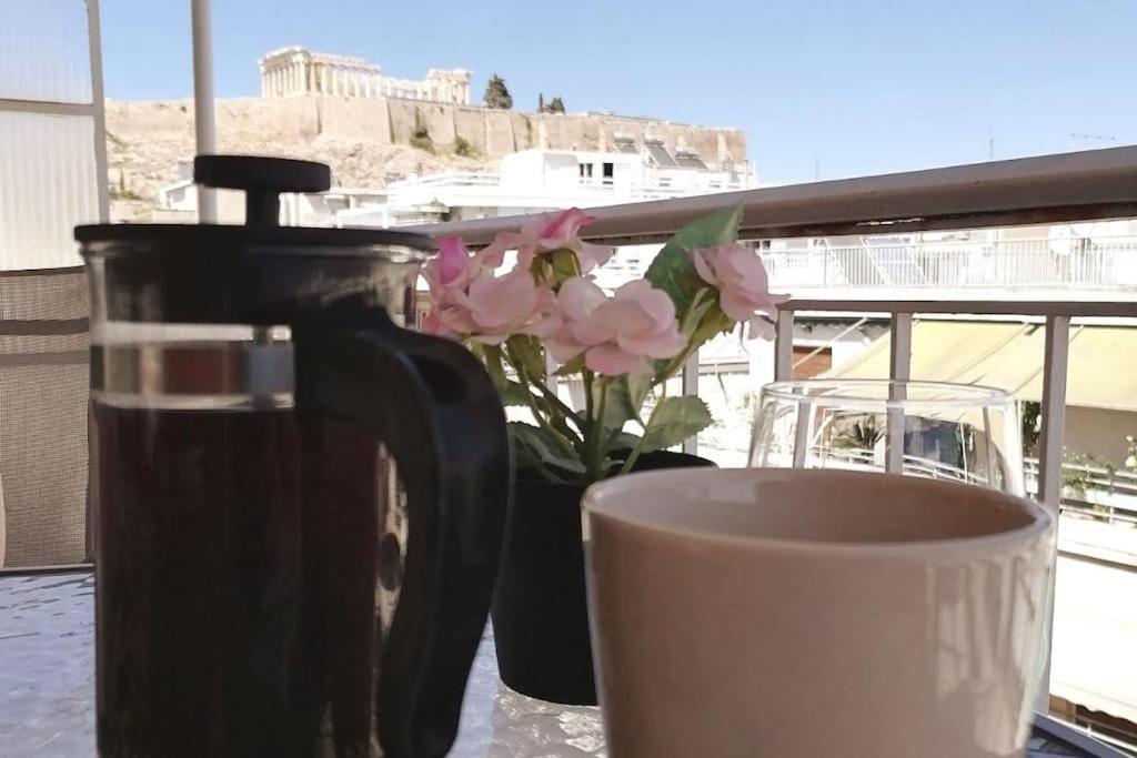 Acropolis Area Flat With Parthenon Views * Atenas