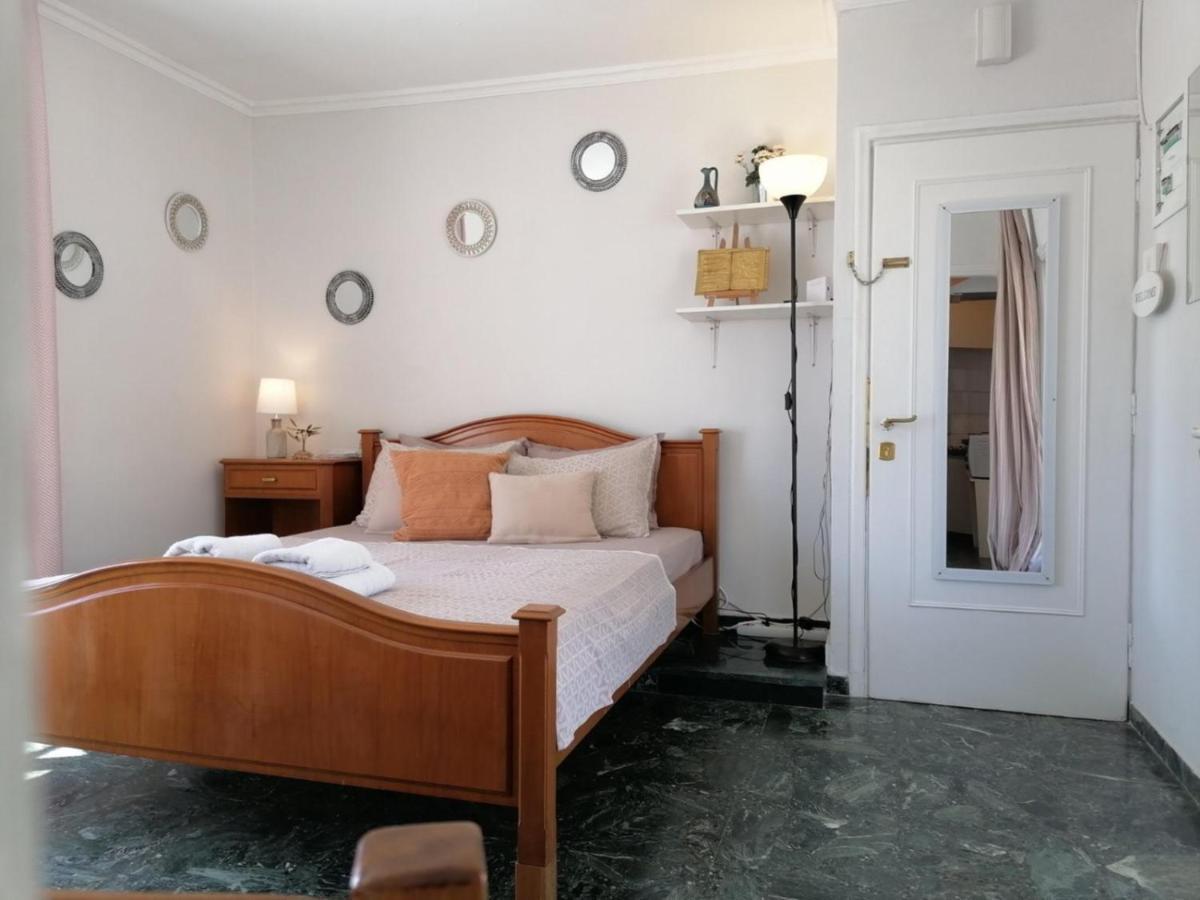 Acropolis Area Flat With Parthenon Views Apartamento *